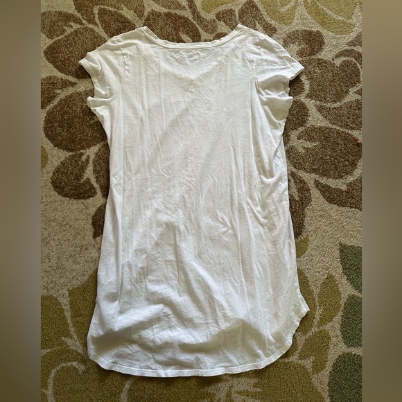 GAP - Picture 3 of 4